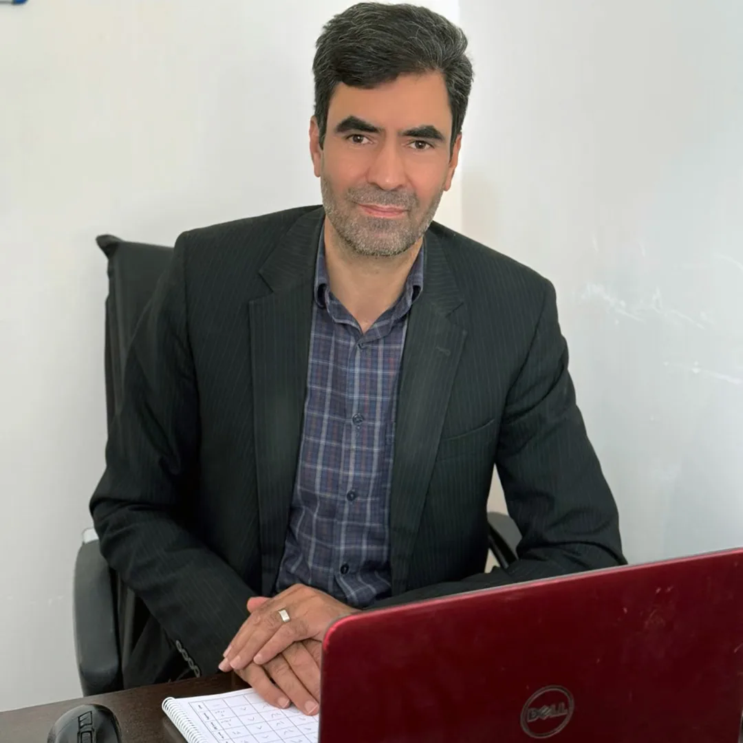 مدیر امور مالی پرشین روف مجید علیجانی مدیر امور مالی پرشین روف